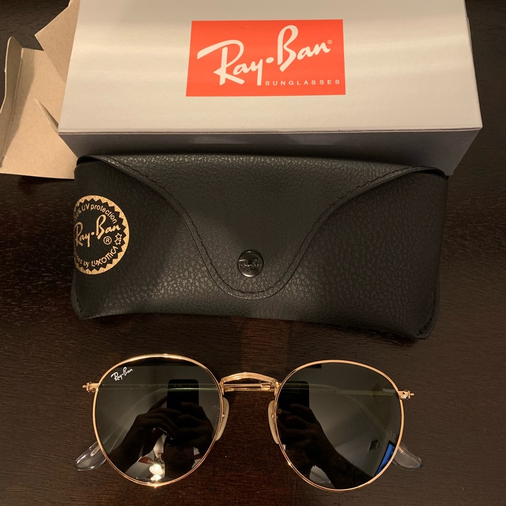 Ray-ban round gold metal sunglasses